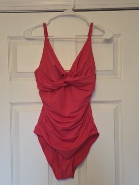 PopilushTwist-Front One-Piece Pink Swimsuit, Size M